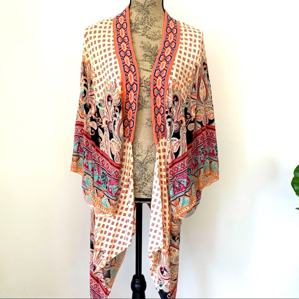 Flying Tomato Boho Kimono
